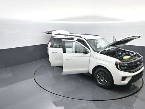 New 2026 Ford Expedition Max Active image 34