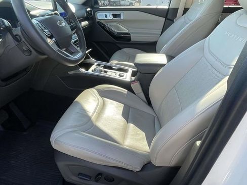 Used 2021 Ford Explorer Platinum w/ Equipment Group 601A image 14