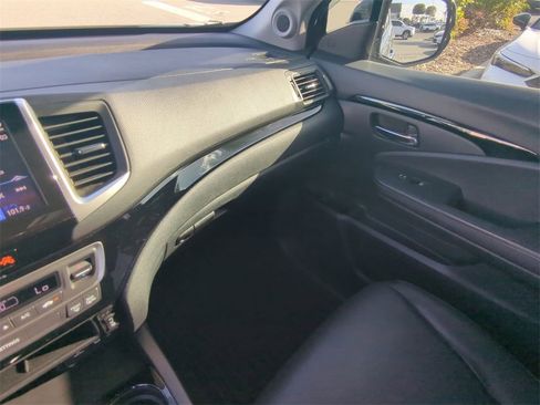 Used 2020 Honda Ridgeline RTL-E image 16
