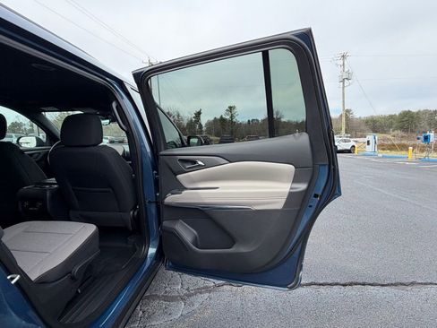 New 2026 Chevrolet Traverse LT w/ Midnight/Sport Edition image 30