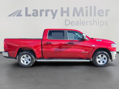 New 2026 RAM 1500 Big Horn AWD/4WD image 6