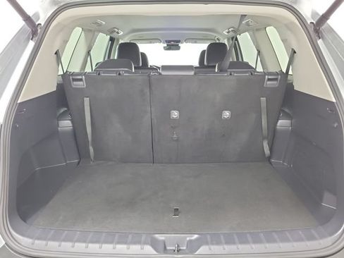 Used 2025 Toyota Grand Highlander AWD image 10