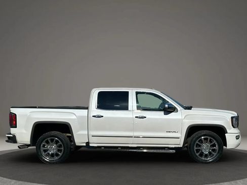 Used 2018 GMC Sierra 1500 Denali AWD/4WD image 2