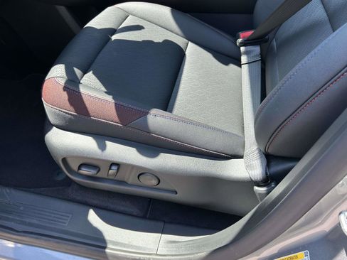 New 2026 Chevrolet Equinox RS AWD/4WD image 19