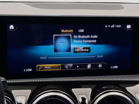 Used 2020 Mercedes-Benz CLA 250 image 9