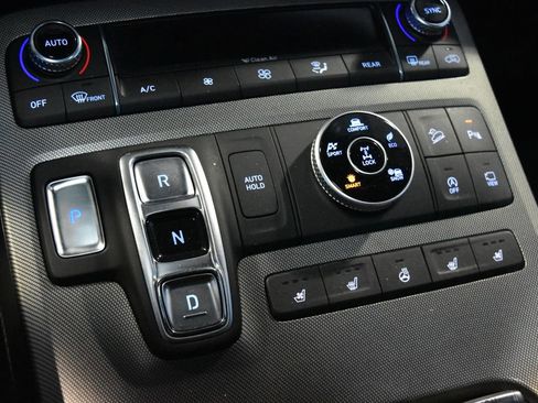 Used 2022 Hyundai Palisade Calligraphy w/ Winter Package AWD/4WD image 14