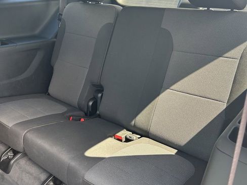 Used 2020 Chevrolet Traverse LT FWD image 50