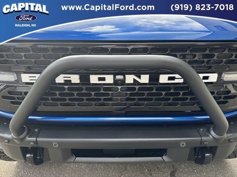 Used 2021 Ford Bronco First Edition image 10