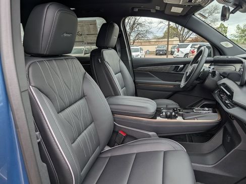 New 2026 Buick Enclave Avenir w/ Super Cruise Package AWD/4WD image 29