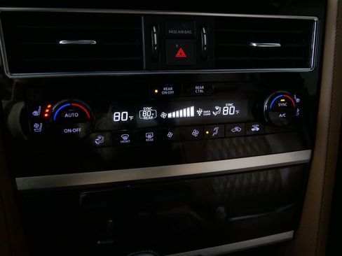 Used 2023 INFINITI QX80 Sensory w/ Cargo Package image 32