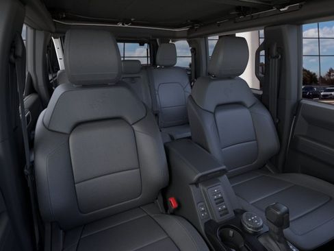 New 2026 Ford Bronco Outer Banks AWD/4WD image 10