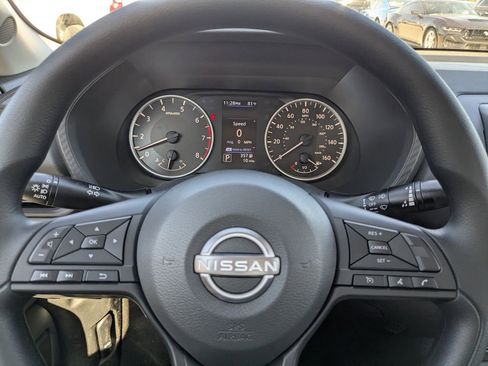 New 2025 Nissan Sentra S image 34