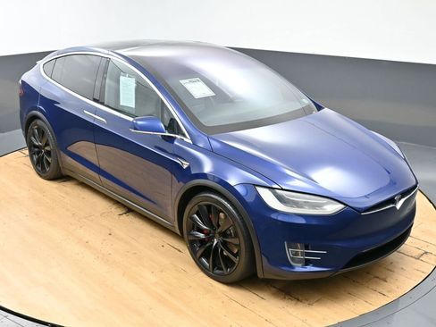 Used 2018 Tesla Model X P100D AWD/4WD image 46