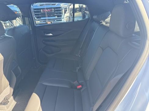 New 2026 Buick Envista Sport Touring image 22