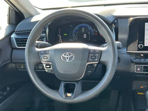 Certified 2025 Toyota Camry LE FWD image 37