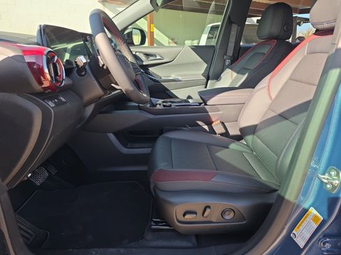 New 2026 Chevrolet Equinox RS w/ Safety and Technology Package image 12