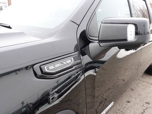 Used 2025 GMC Sierra 1500 Elevation w/ Elevation Premium Package image 6