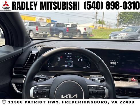 Used 2023 Kia Sportage X-Line AWD/4WD image 6