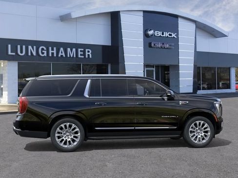 New 2026 GMC Yukon XL Denali w/ LPO, Floor Liner Package AWD/4WD image 5