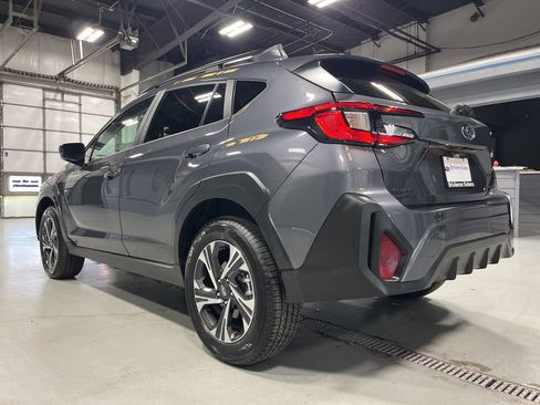 Used 2026 Subaru Crosstrek 2.5i Premium AWD/4WD image 5