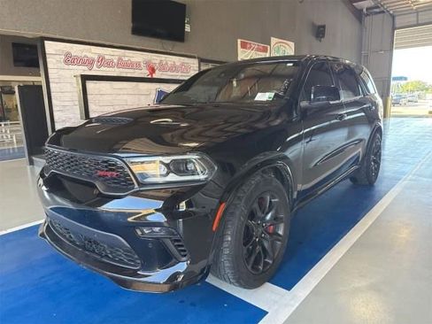 Used 2021 Dodge Durango SRT w/ Technology Group AWD/4WD image 2