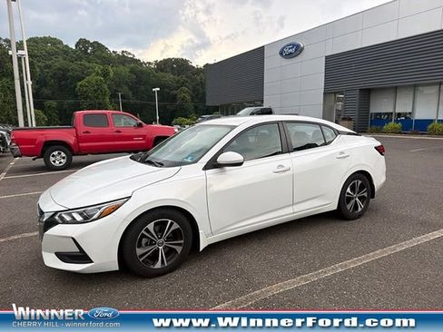 Used 2020 Nissan Sentra SV FWD image 1