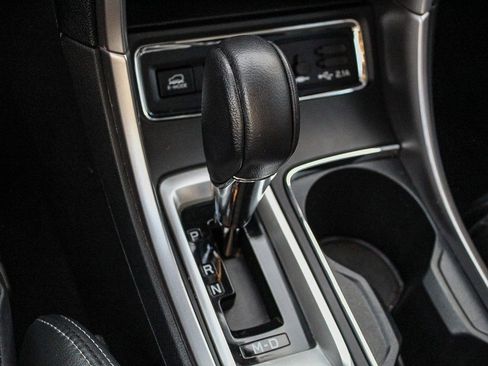 Used 2020 Subaru Ascent Limited w/ Popular Package #2A image 22