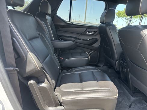 Used 2023 Chevrolet Traverse Premier w/ Redline Edition FWD image 22