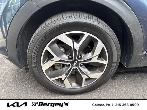 Used 2021 Kia Sportage EX w/ EX Technology Package AWD/4WD image 7