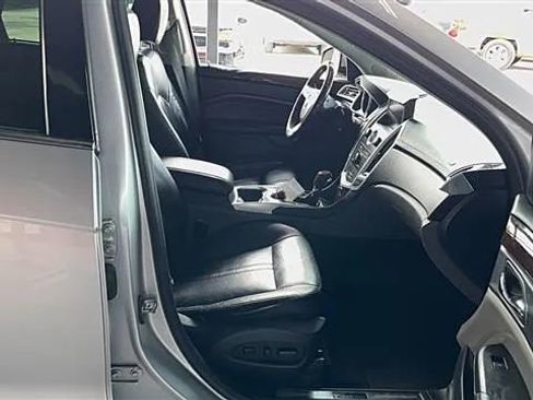 Used 2010 Cadillac SRX Luxury AWD/4WD image 11