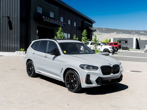 Used 2022 BMW X3 M40i AWD/4WD image 8