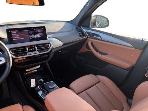 Used 2024 BMW X3 xDrive30i w/ Premium Package image 25