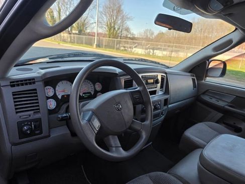 Used 2008 Dodge Ram 1500 Truck SLT image 13
