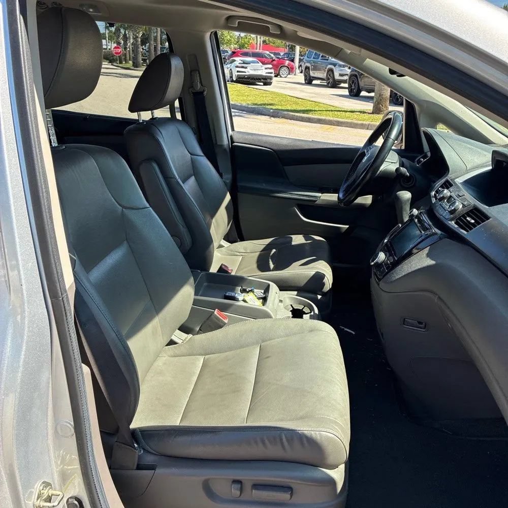 Used 2014 Honda Odyssey EX-L image 23