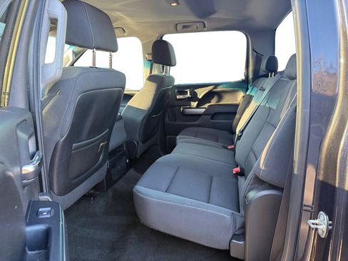 Used 2015 Chevrolet Silverado 1500 LT w/ LT Convenience Package image 16