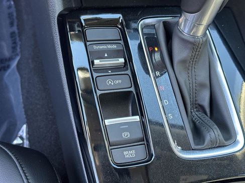 Certified 2025 Acura Integra image 28