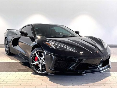 Used 2022 Chevrolet Corvette Stingray Premium Cpe w/ Z51 Performance Package RWD image 12