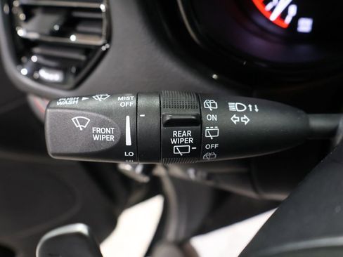 Used 2025 Dodge Durango GT image 42