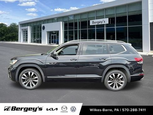 Certified 2023 Volkswagen Atlas SEL Premium AWD/4WD image 9
