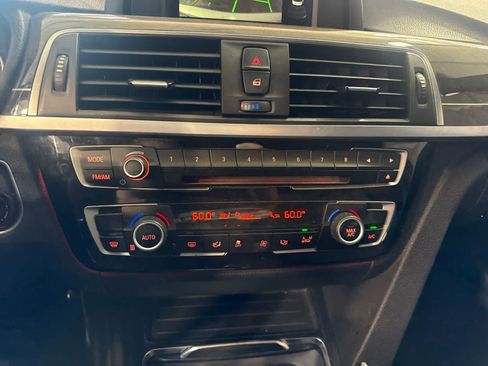 Used 2017 BMW 330e RWD image 28