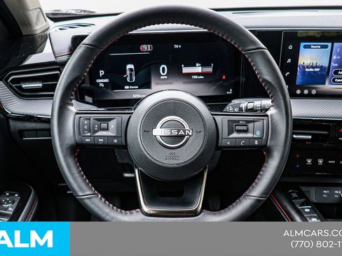 Used 2026 Nissan Kicks SR FWD image 24