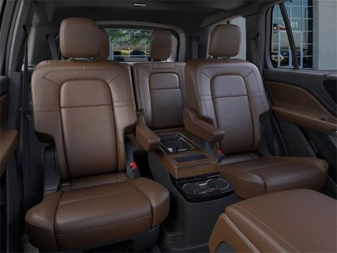 New 2026 Lincoln Aviator Reserve image 11