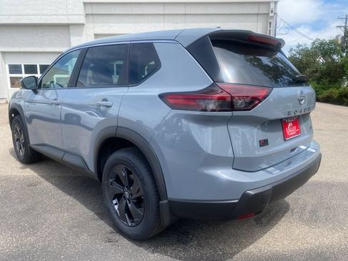 New 2026 Nissan Rogue SV w/ Cold Weather Package AWD/4WD image 3