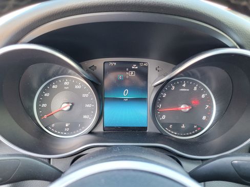 Used 2019 Mercedes-Benz C 300 Sedan image 23