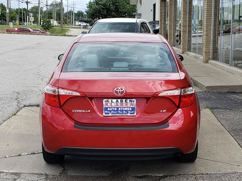 Used 2016 Toyota Corolla LE FWD image 4