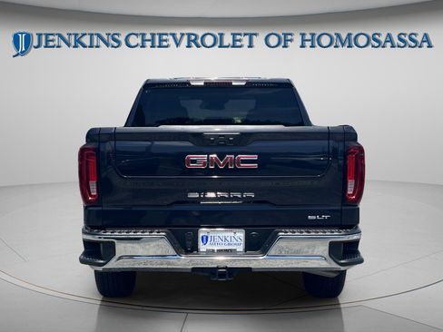 Used 2025 GMC Sierra 1500 SLT AWD/4WD image 5