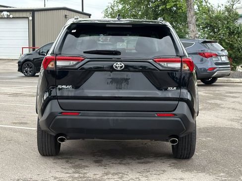 Certified 2025 Toyota RAV4 XLE image 7