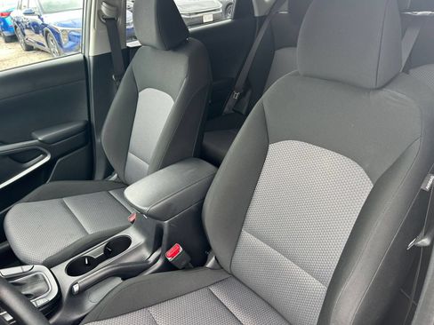 Used 2025 Kia Soul LX w/ LX Technology Package FWD image 26