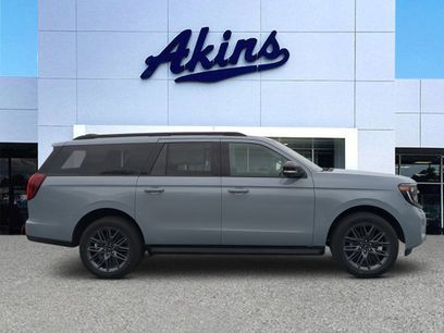 New 2026 Ford Expedition Max Platinum w/ Stealth Appearance Package