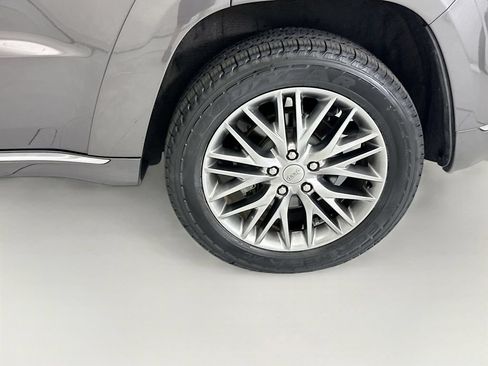 Used 2018 Jeep Grand Cherokee Summit w/ Platinum Series Group AWD/4WD image 29